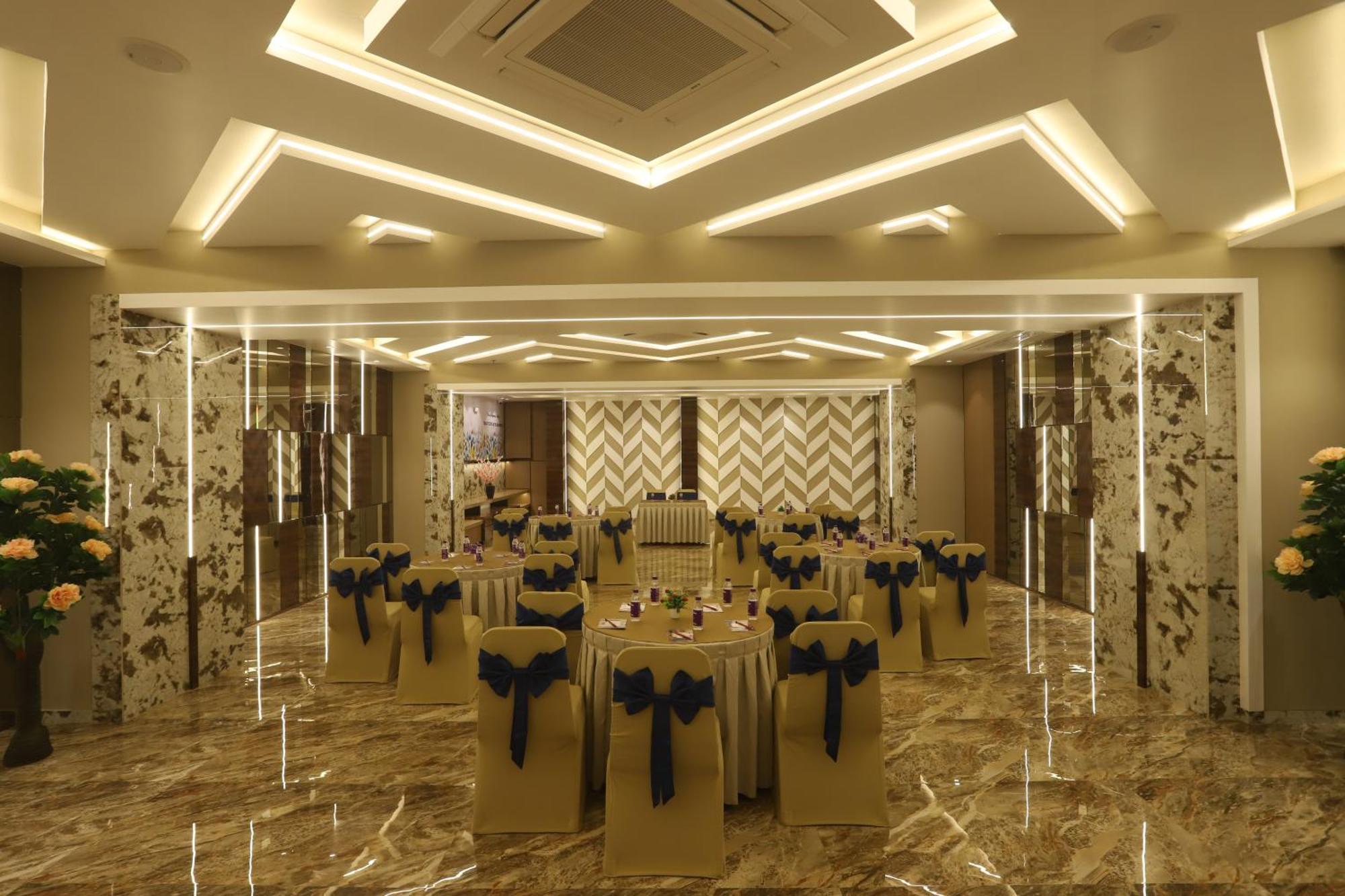 Hotel Auris & Banquets, Mumbai International Airport מראה חיצוני תמונה